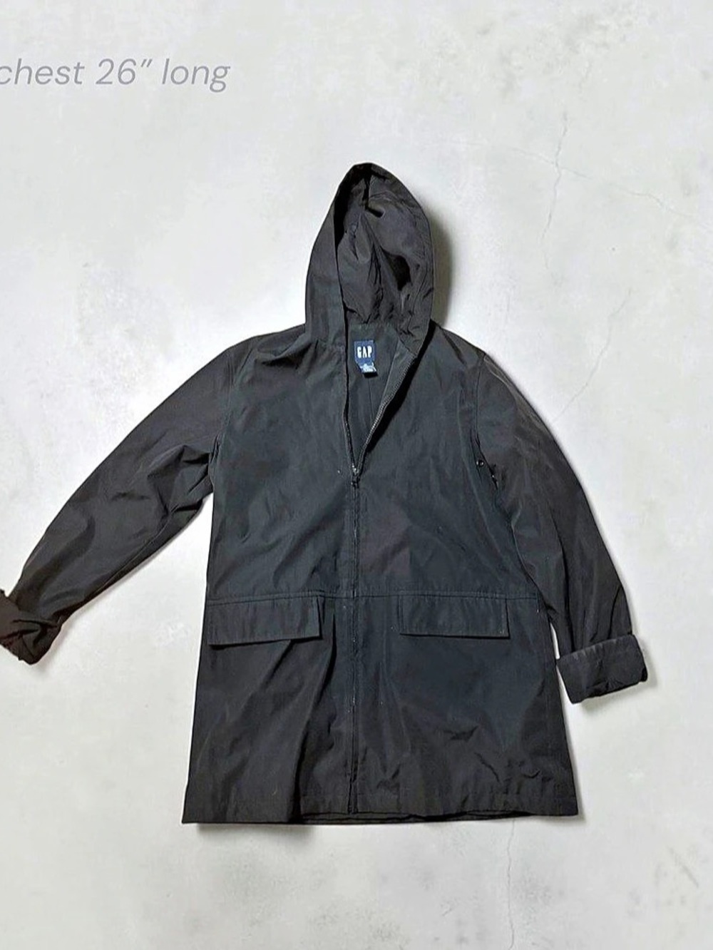 Woman’s Gap Hooded Lightweight Jacket in Black Size Medium